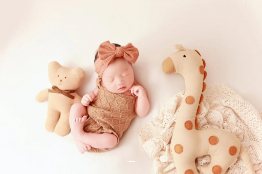 伊犁哈萨克满月宝宝长多少斤正常 伊犁哈萨克满月宝宝长多少斤正常