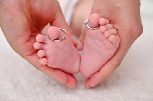 伊犁哈萨克孕妇六个月肚子多大 伊犁哈萨克孕妇六个月肚子多大